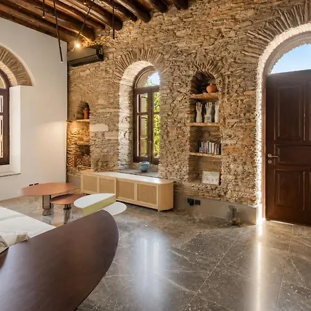 Touchstone - Private Pool, Mountain Views & Luxury Architecture